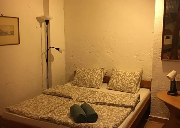 Nyitva Apartment Balatonfured